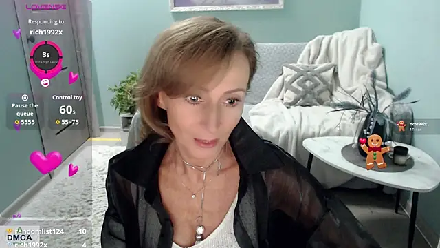 Snapshot of HornyMilf_777 chatting on February 2026 06:58:01 AM HornyMilf 777 online show from February 2026 06:58:01 AM