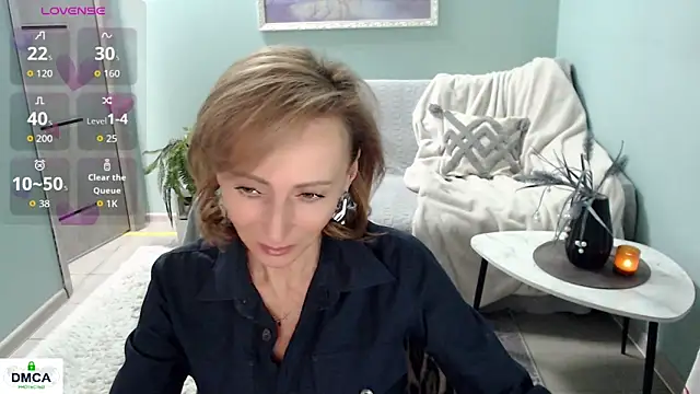 Snapshot of HornyMilf_777 chatting on April 2026 07:02:01 AM HornyMilf 777 online show from April 2026 07:02:01 AM