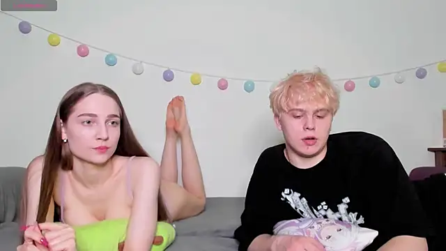 Emily and Ilumi online show from March 2025 05:39:02 PM