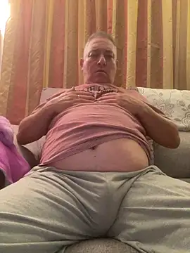 Snapshot of Russirayu chatting on February 2026 11:22:01 PM Russirayu online show from February 2026 11:22:01 PM