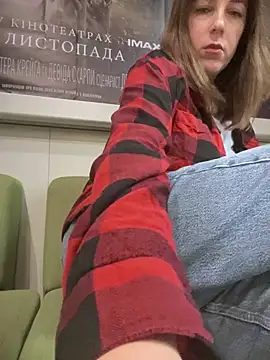 MommmyYummy online show from December 2024 12:50:02 PM