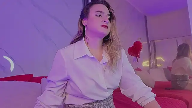 CandyQueenGold online show from February 2026 07:18:01 PM