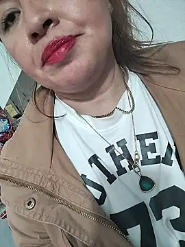 isabellacen online show from October 2025 02:29:01 PM