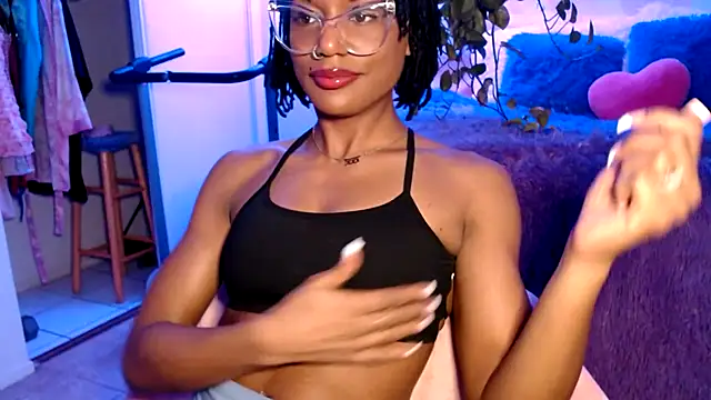 Snapshot of CocoSage chatting on February 2026 06:28:02 PM CocoSage online show from February 2026 06:28:02 PM