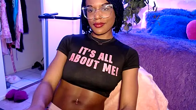 Snapshot of CocoSage chatting on February 2026 06:42:01 AM CocoSage online show from February 2026 06:42:01 AM