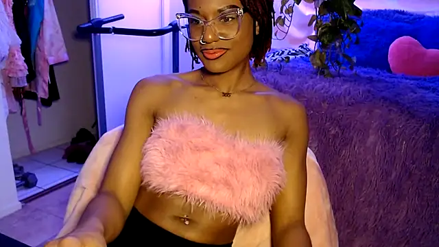 CocoSage online show from March 2026 04:50:01 AM