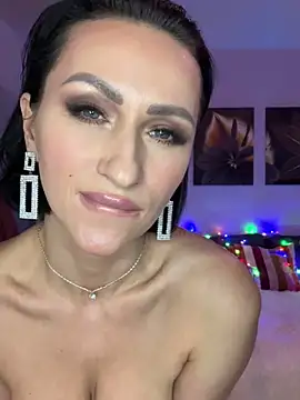 KatyEvanss online show from December 2024 09:28:01 PM