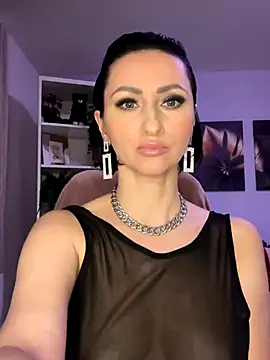 KatyEvanss online show from November 2025 07:04:02 PM