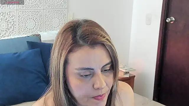 V monse online show from December 2025 03:39:01 PM