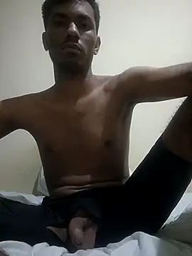 Luis Gonzalez777 online show from February 2026 03:04:01 AM