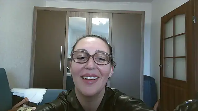 Ulyana72882 online show from February 2025 12:27:02 PM