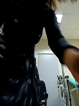 Ulyana72882 online show from February 2025 08:37:01 AM