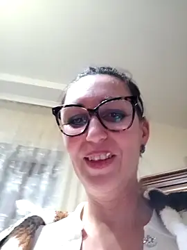 Ulyana72882 online show from February 2025 07:12:02 PM