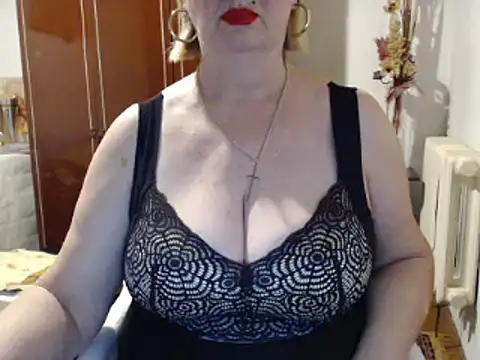 Secretfox online show from December 2025 06:53:01 AM