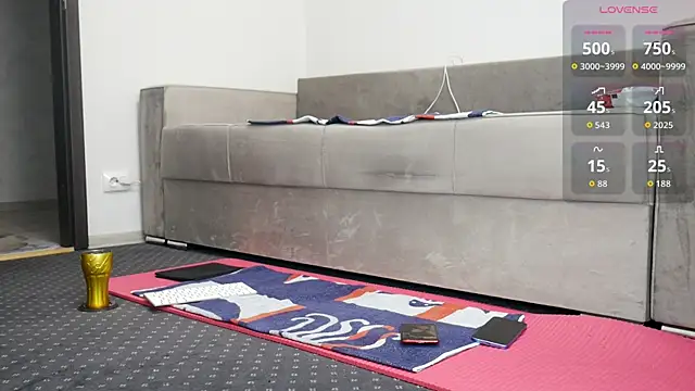 Carmela fox online show from April 2026 09:09:01 AM