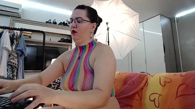 ILoveToFeelU online show from October 2025 01:50:02 AM