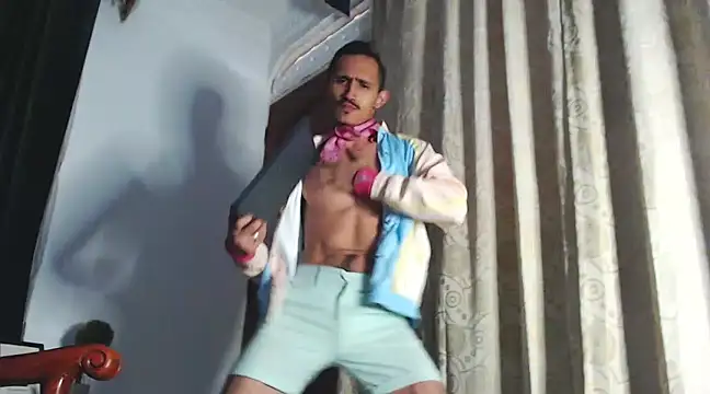 Snapshot of HomeAloneK chatting on February 2025 07:44:01 PM HomeAloneK online show from February 2025 07:44:01 PM