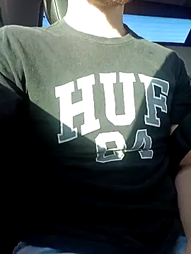 Brutao  online show from September 2025 10:37:01 AM