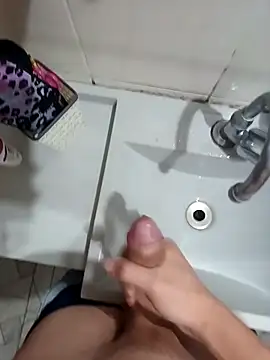 Brutao  online show from October 2025 10:56:02 AM