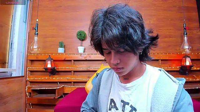 alex 477 online show from February 2025 11:31:02 AM