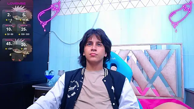 alex 477 online show from March 2025 05:39:02 PM