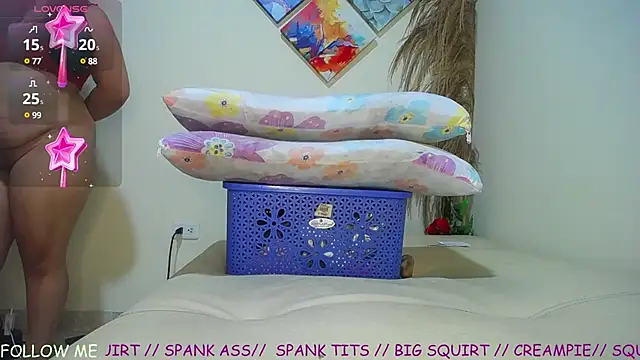 vegalaura   online show from February 2025 01:29:02 AM