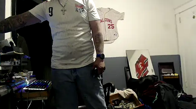 sledge901 online show from February 2025 09:40:02 AM