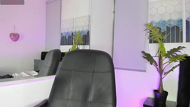 Feniix   online show from February 2025 03:23:01 AM