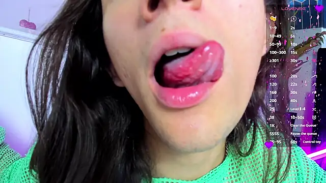 Feniix   online show from March 2025 06:40:02 AM