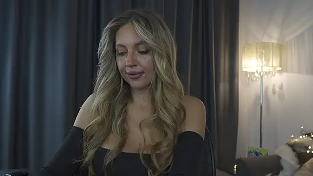 JoanneGG online show from November 2025 01:47:01 AM