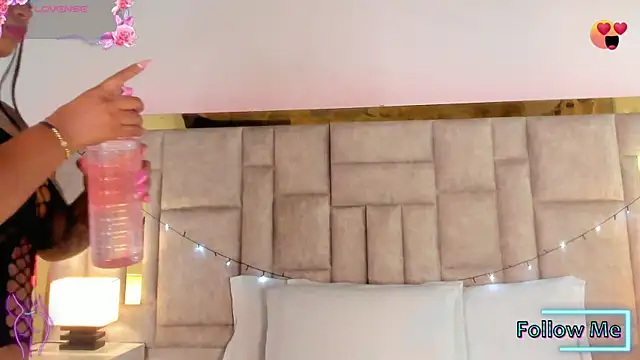 Snapshot of Miss_Abigail_ chatting on January 2025 12:43:02 PM Miss Abigail online show from January 2025 12:43:02 PM