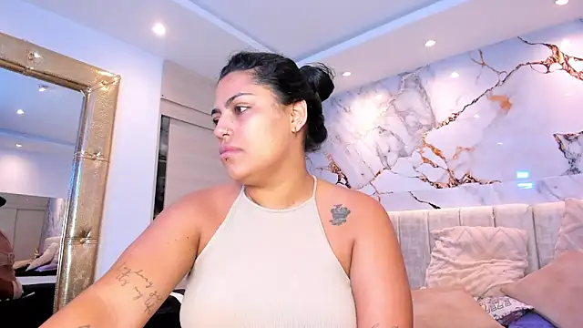 Snapshot of kiana_cream chatting on March 2026 11:17:02 AM kiana cream online show from March 2026 11:17:02 AM