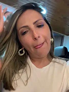  Abril-Office1 online show from January 2025 10:22:02 PM