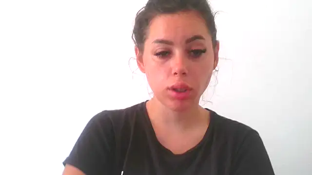 LovelyJulliette online show from September 2025 11:53:02 AM