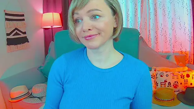 NandiSmile online show from March 2025 10:26:01 AM