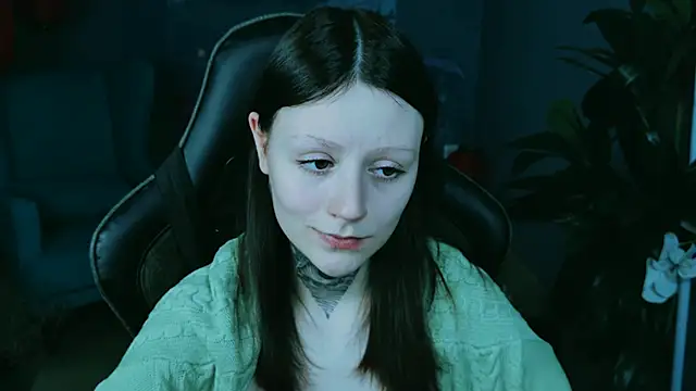 VeliraBraitberg online show from December 2024 11:13:01 AM