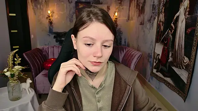 VeliraBraitberg online show from October 2025 03:34:01 PM