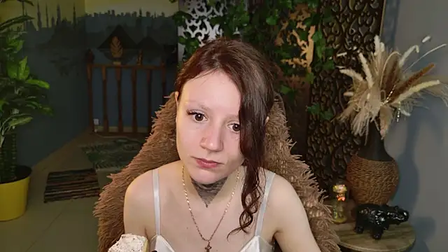 VeliraBraitberg online show from July 2026 06:07:01 AM