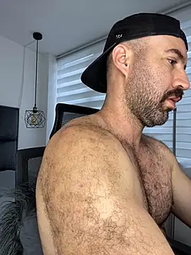 ADONIS ART01 online show from October 2025 08:18:01 PM