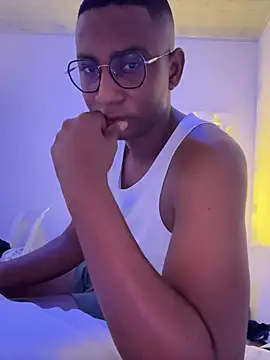 Arwens bell08 online show from January 2025 08:47:01 PM