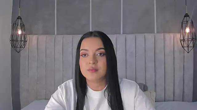 Snapshot of lea_gray chatting on March 2025 07:29:02 PM lea gray online show from March 2025 07:29:02 PM