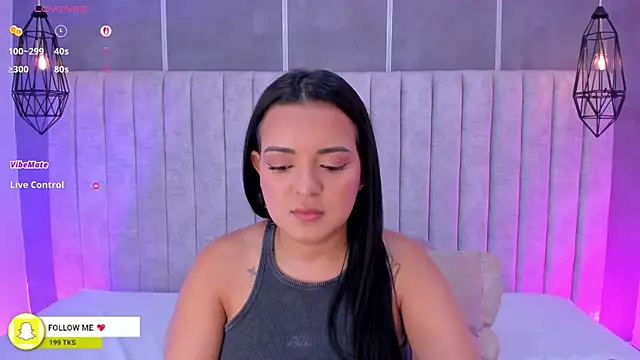 Snapshot of lea_gray chatting on October 2025 07:22:01 PM lea gray online show from October 2025 07:22:01 PM