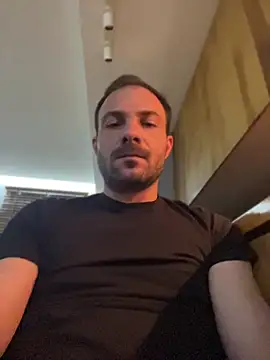 Adventurehotman online show from April 2026 08:48:01 PM