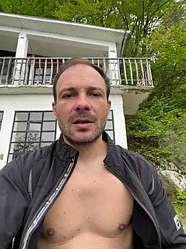 Adventurehotman online show from May 2026 12:43:01 PM
