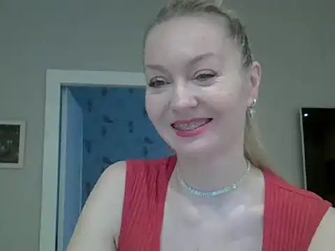 ZarinaSwift online show from February 2025 04:48:01 AM