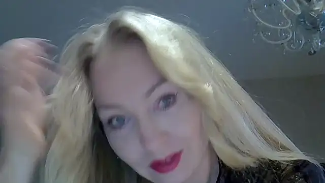 ZarinaSwift online show from September 2025 04:36:02 AM