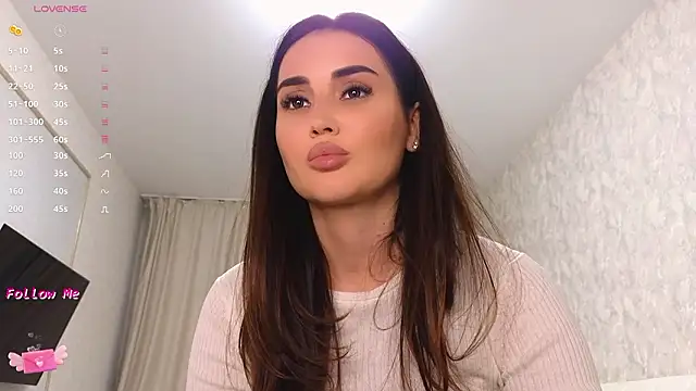 Snapshot of LaraSkinny chatting on February 2026 02:24:02 PM LaraSkinny online show from February 2026 02:24:02 PM