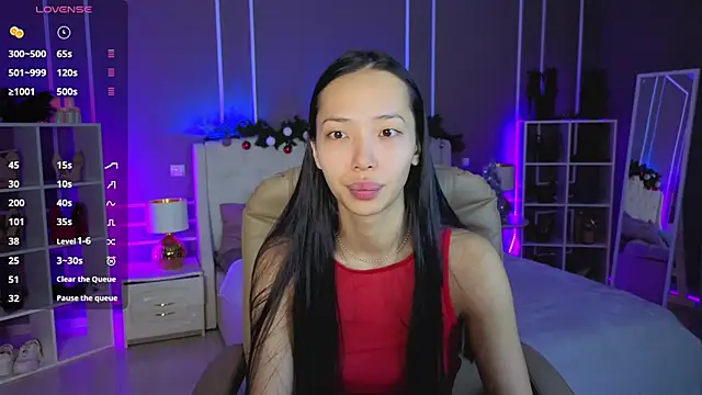 Snapshot of _MIURA_ chatting on December 2025 01:00:01 AM MIURA online show from December 2025 01:00:01 AM