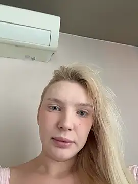 AmmyHot online show from April 2026 03:04:02 AM