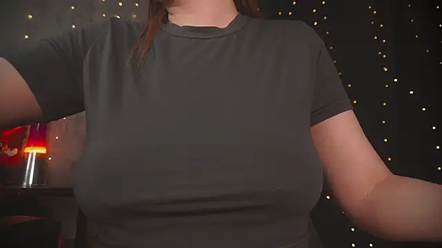 Snapshot of cuteamberlyyy chatting on September 2025 06:26:02 AM cuteamberlyyy online show from September 2025 06:26:02 AM